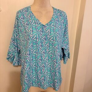 Lulu B blue tropical print top size large